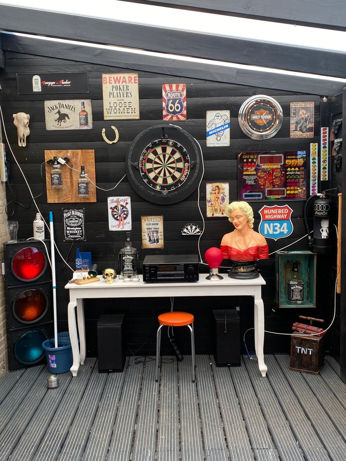 Mancave spullen, Ophalen, Zo goed als nieuw