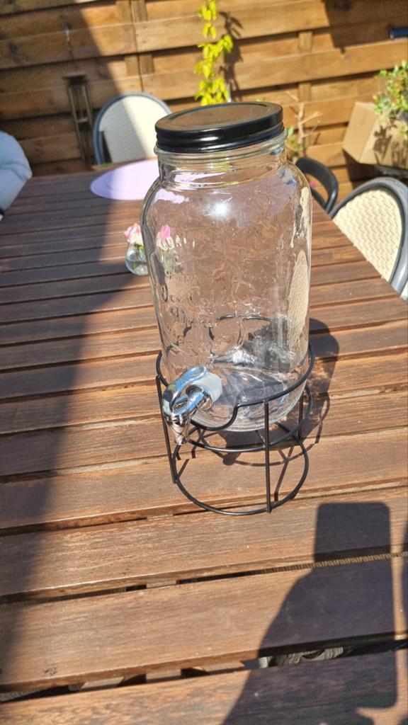Limonadetap / drankdispenser 4,5 liter met metalen houder, Huis en Inrichting, Keuken | Keukenbenodigdheden, Ophalen of Verzenden