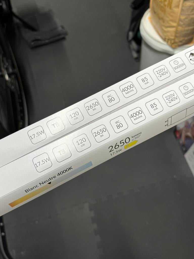 2 tube led lampen nieuw, Ophalen, Led-lamp, Minder dan 30 watt, E27 (groot)