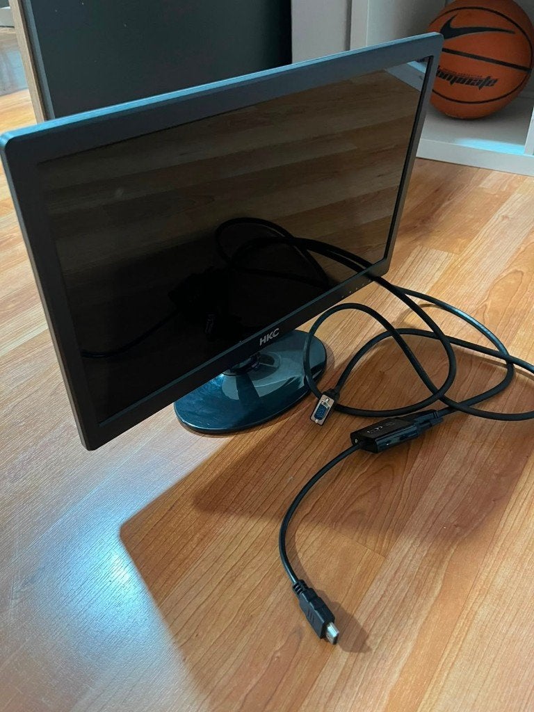 HKC computerbeeldscherm, Computers en Software, Ophalen, Gebruikt, IPS, VGA