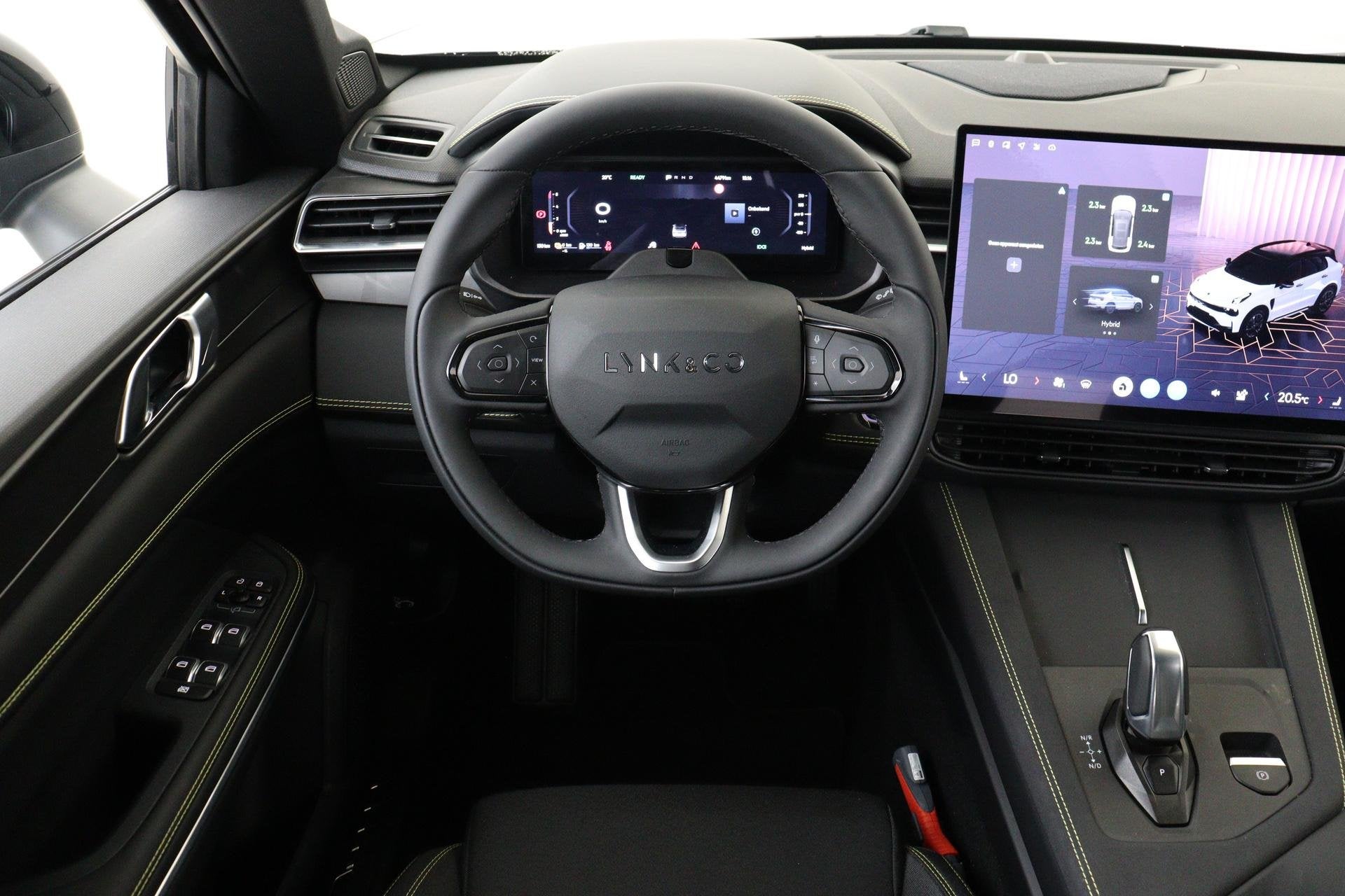 Lynk & Co 01 1.5 PHEV CORE -CARPLAY|ADAP.CRUISE|CAMERA|LED|S, Auto's, 12 maanden, Euro 6, 4 cilinders, Alcantara