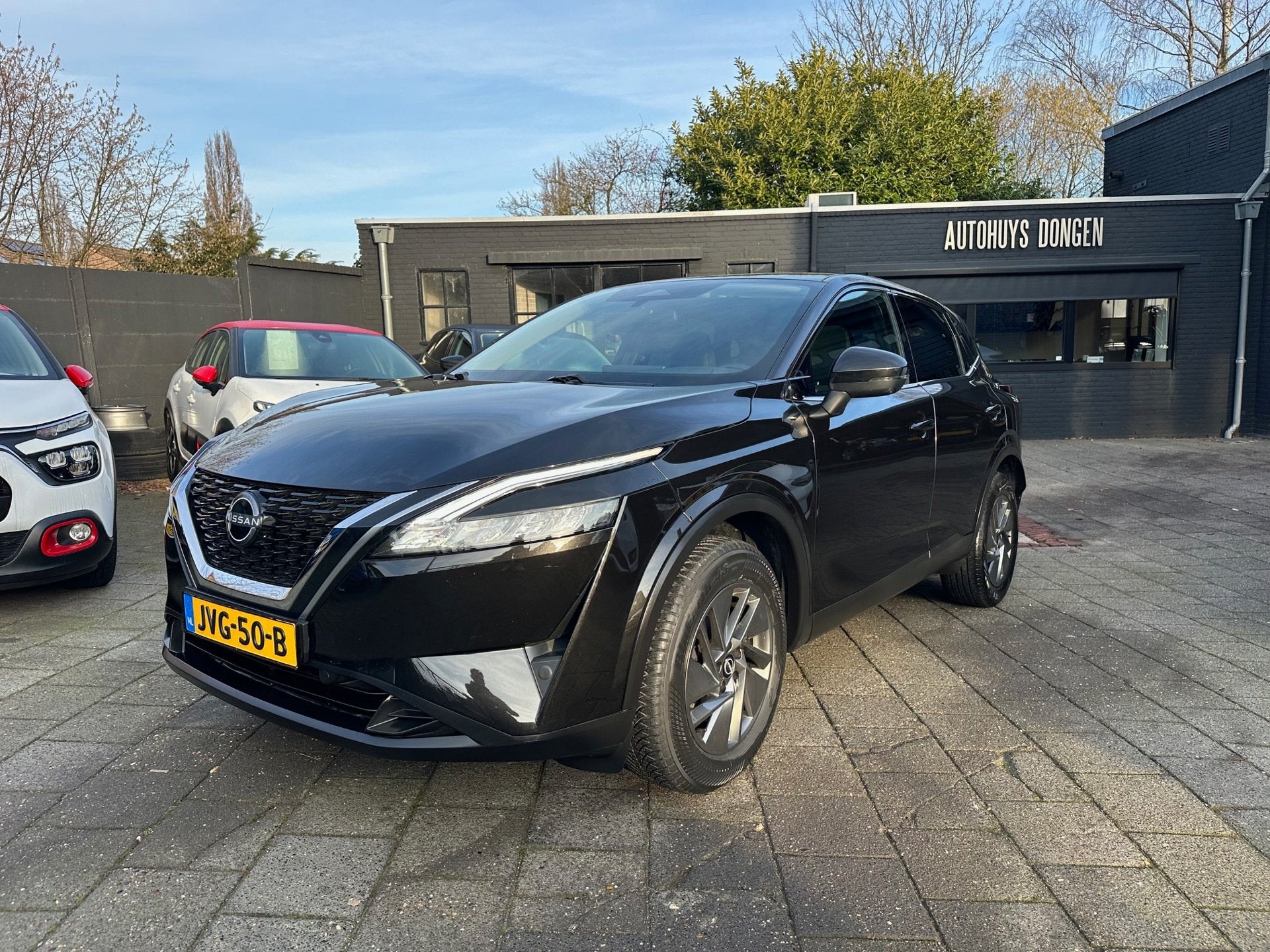 Nissan Qashqai 1.3 MHEV 140pk|2023|360 Cam|Navi|Fabrieksga, Auto's, Voorwielaandrijving, Stof, Gebruikt, 4 cilinders