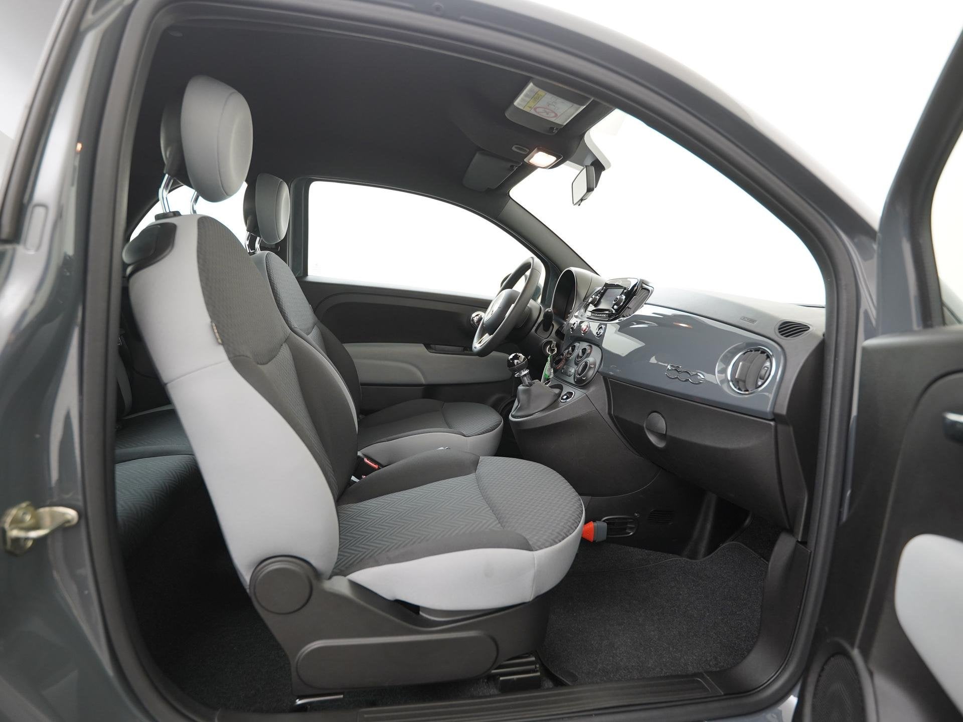 Fiat 500 1.0 Hybrid Pop | Parkeersensor | Zondag Open!, Voorwielaandrijving, 12 maanden, Stof, 4 stoelen