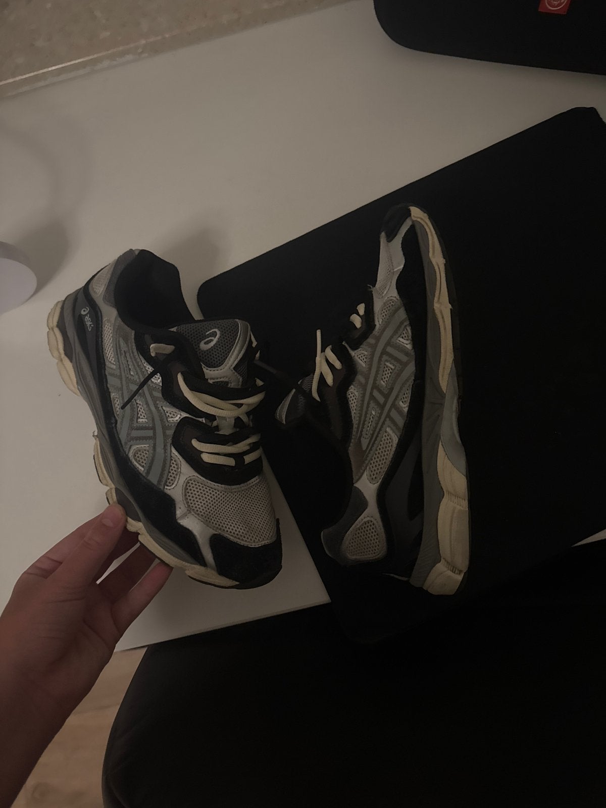 Asics gel nyc double lace, Ophalen of Verzenden, Zo goed als nieuw, Schoenen