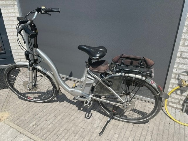 electrische dames Flyer, Gebruikt, 51 tot 55 cm, 50 km per accu of meer, Ophalen