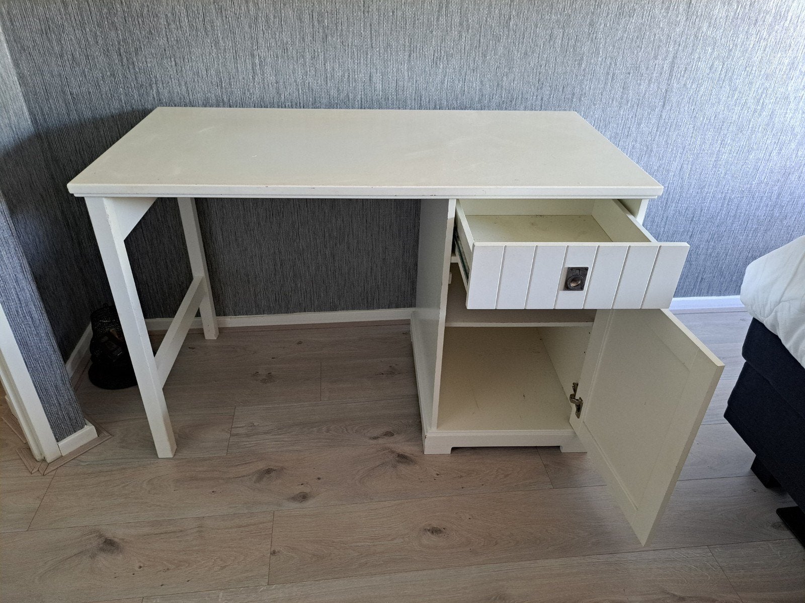 Houten bureau, Ophalen, Gebruikt