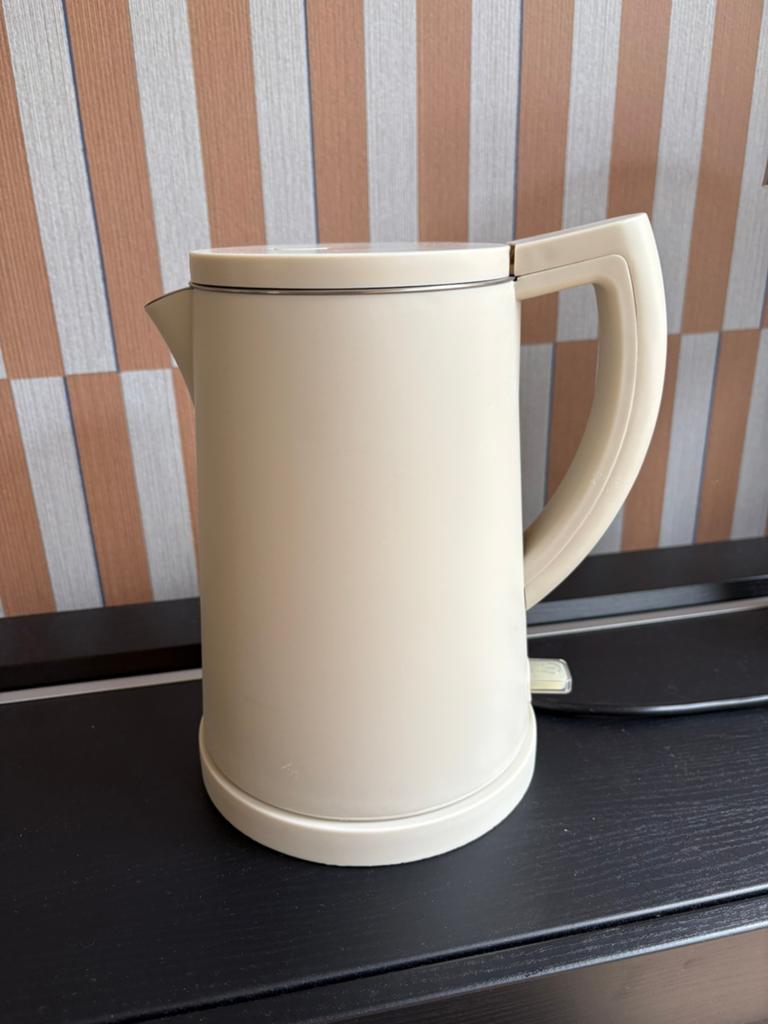 Sowden by HAY Waterkoker - Crème, 1 tot 2 liter, Ophalen of Verzenden, Zo goed als nieuw