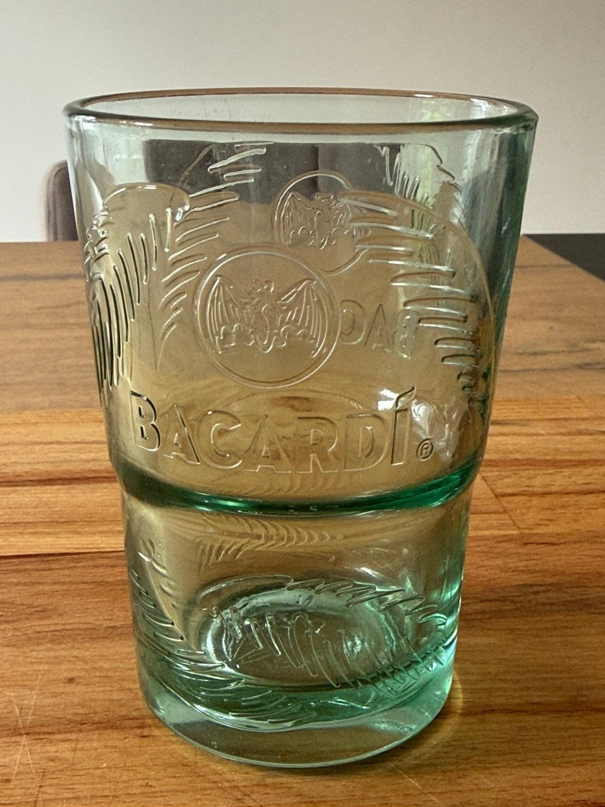 Bacardi drinkglas 10 cm – zo goed als nieuw, Ophalen of Verzenden, Zo goed als nieuw, Overige typen
