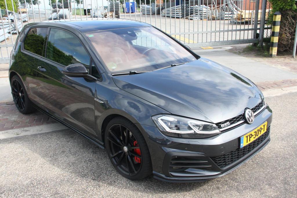 Volkswagen Golf 2.0 TDI GTD 7.5 handgeschakeld 3-deurs full, Auto's, Voorwielaandrijving, Gebruikt, Alcantara, 23 km/l
