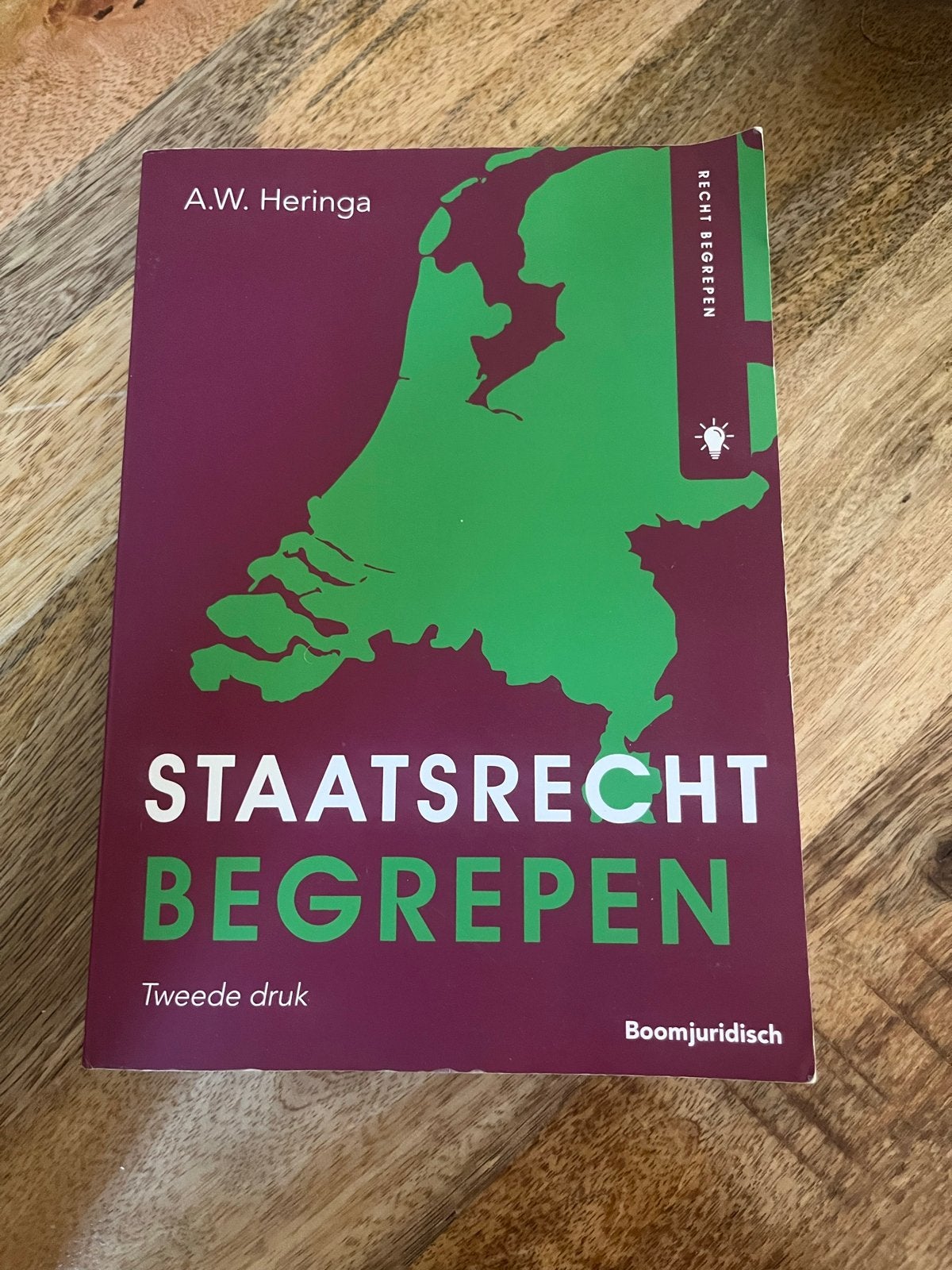 Staatsrecht Begrepen - A.W. Heringa (Tweede druk), Boeken, Ophalen of Verzenden, Gamma, Gelezen, HBO