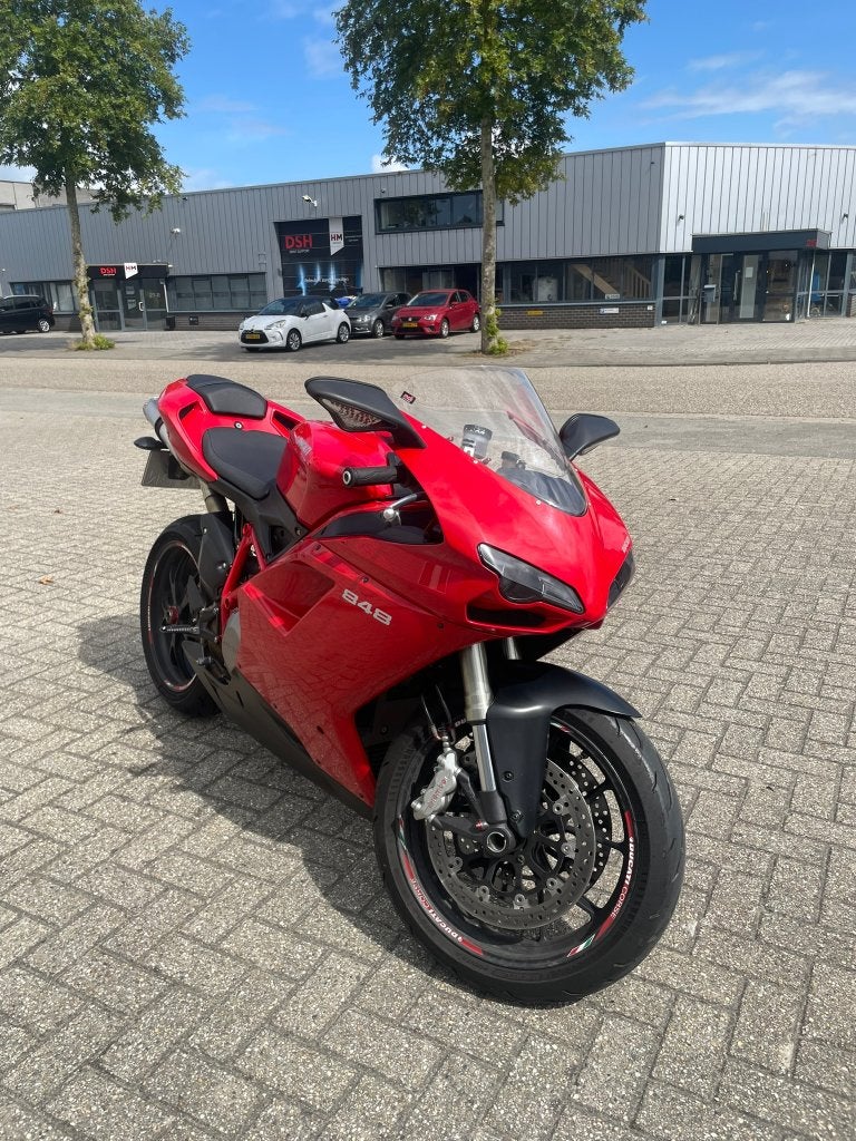 Ducati 848 2009 - Desmoservice in 2026 Gehad 2000km geleden, 2 cilinders, 849 cc, Motorrijbewijs A, Gebruikt