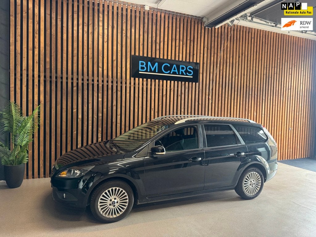 Ford Focus Wagon 1.8 Limited Airco,Trekhaak,Leer,Navi, Auto's, Euro 5, 125 pk, Gebruikt, Parkeersensor