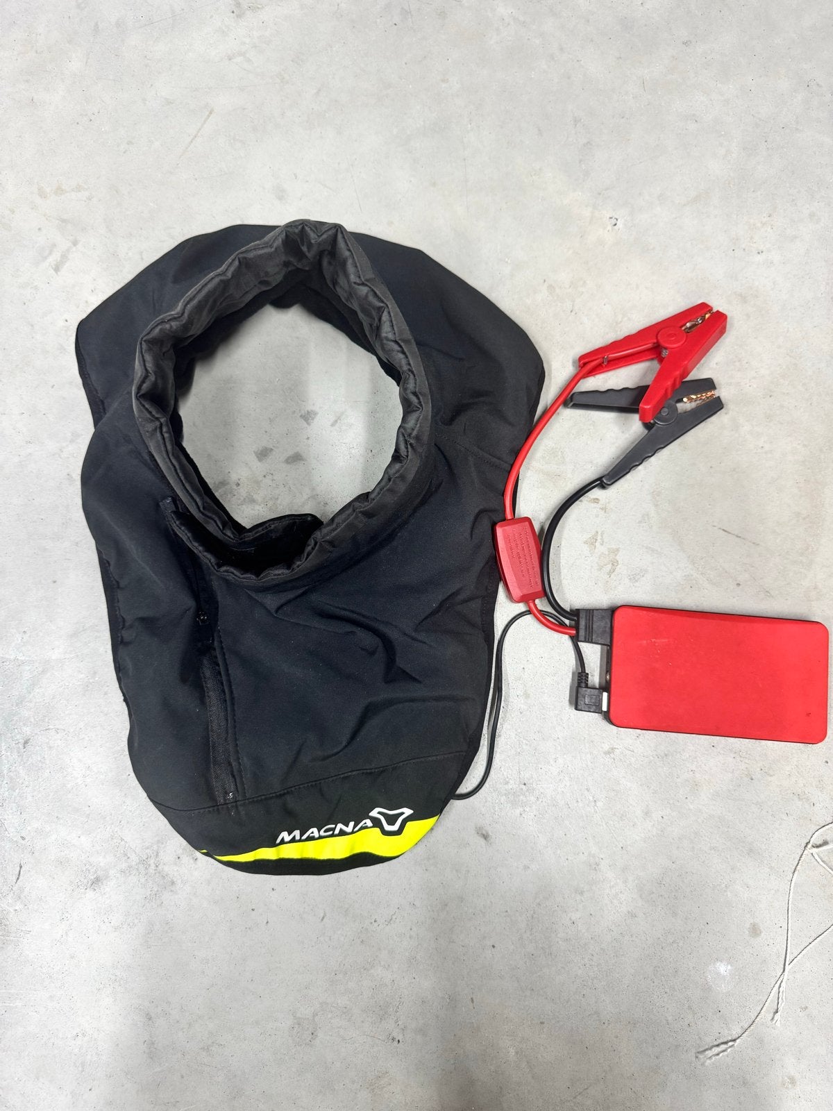 Macna verwarmde nekwarmer inclusief accu, nieuw, Ophalen of Verzenden, Nieuw