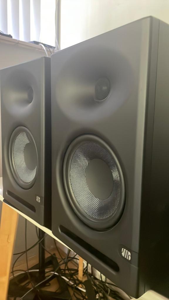 PreSonus Eris E8 XT 8” & speaker stands, Zo goed als nieuw, 120 watt of meer, Front, Rear of Stereo speakers, Ophalen