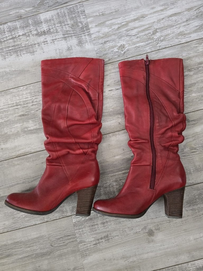 @ clarks Rode leren laarzen met hak maat 4.5, Ophalen of Verzenden, Zo goed als nieuw, Rood, Hoge laarzen