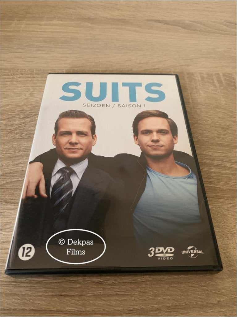 Dvd's Suits - Seizoen 1 en 2 - Set Prijs, Vanaf 12 jaar, Ophalen of Verzenden, Gebruikt