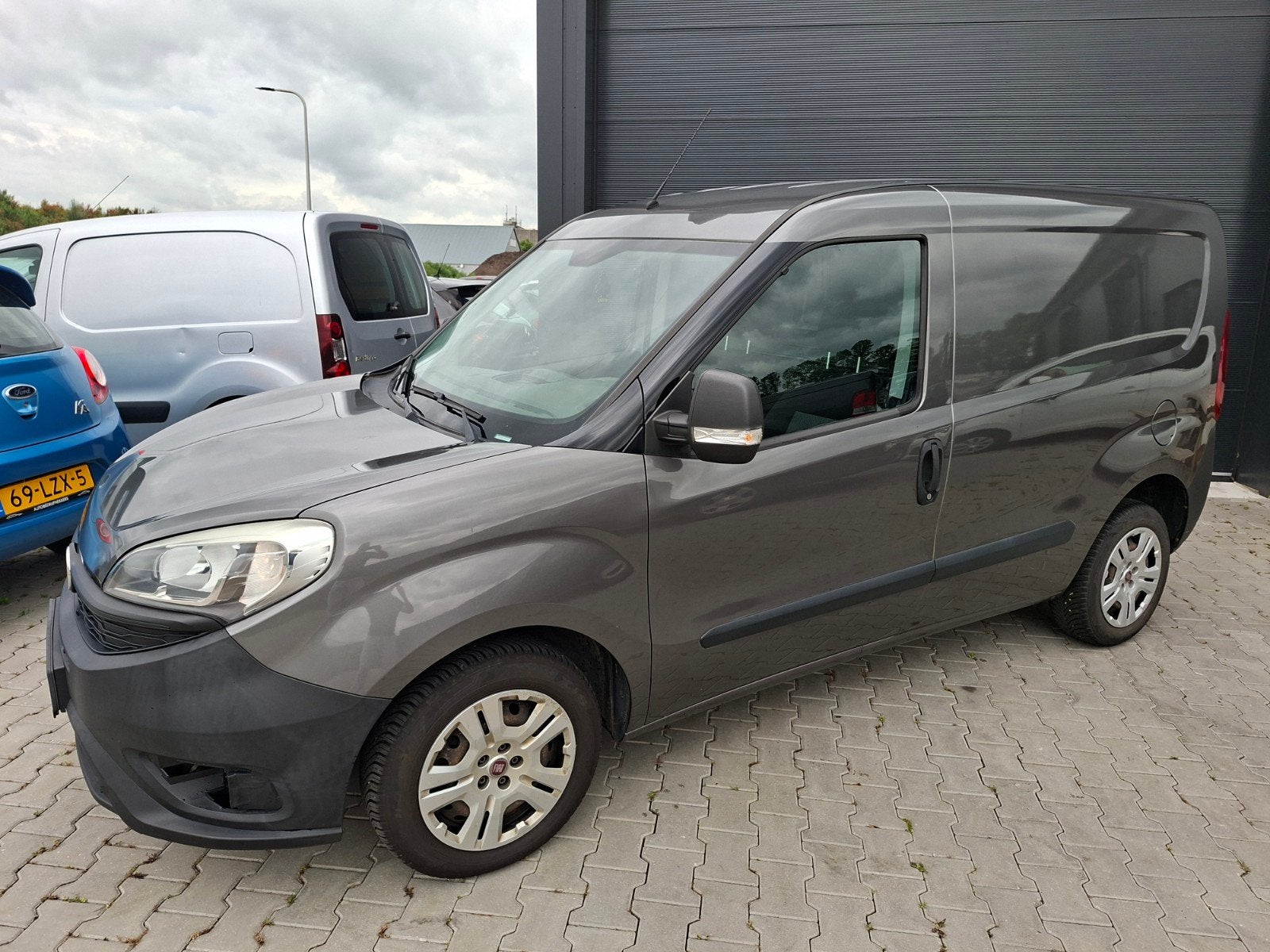 Fiat Doblo 1.3 MJ 16V 75pk * 125.000 * Bouwjaar 2016, Auto's, Bestelauto's, Euro 5, 74 pk, 4 cilinders, Origineel Nederlands