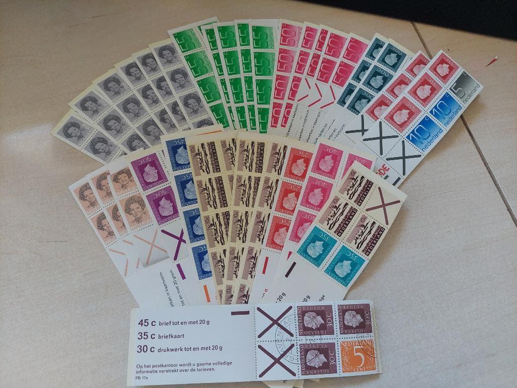Mrt 32 Boekjes ( 1 gestempeld ), Ophalen of Verzenden, Postfris