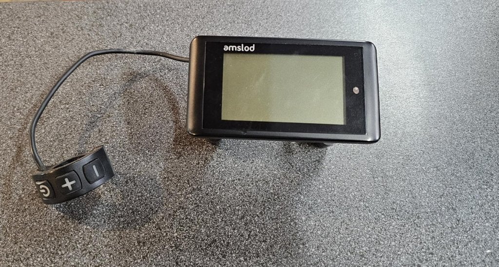 Amslod display en bediening, Fietsen en Brommers, Elektrische fiets, Gebruikt, Overige typen, Kunststof