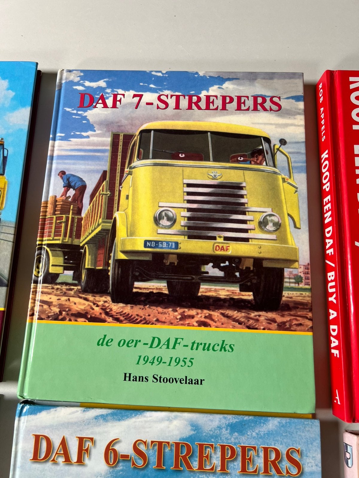 Boek Daf 7 streper nieuw staat., Boeken, Ophalen of Verzenden, Zo goed als nieuw, Vrachtwagen