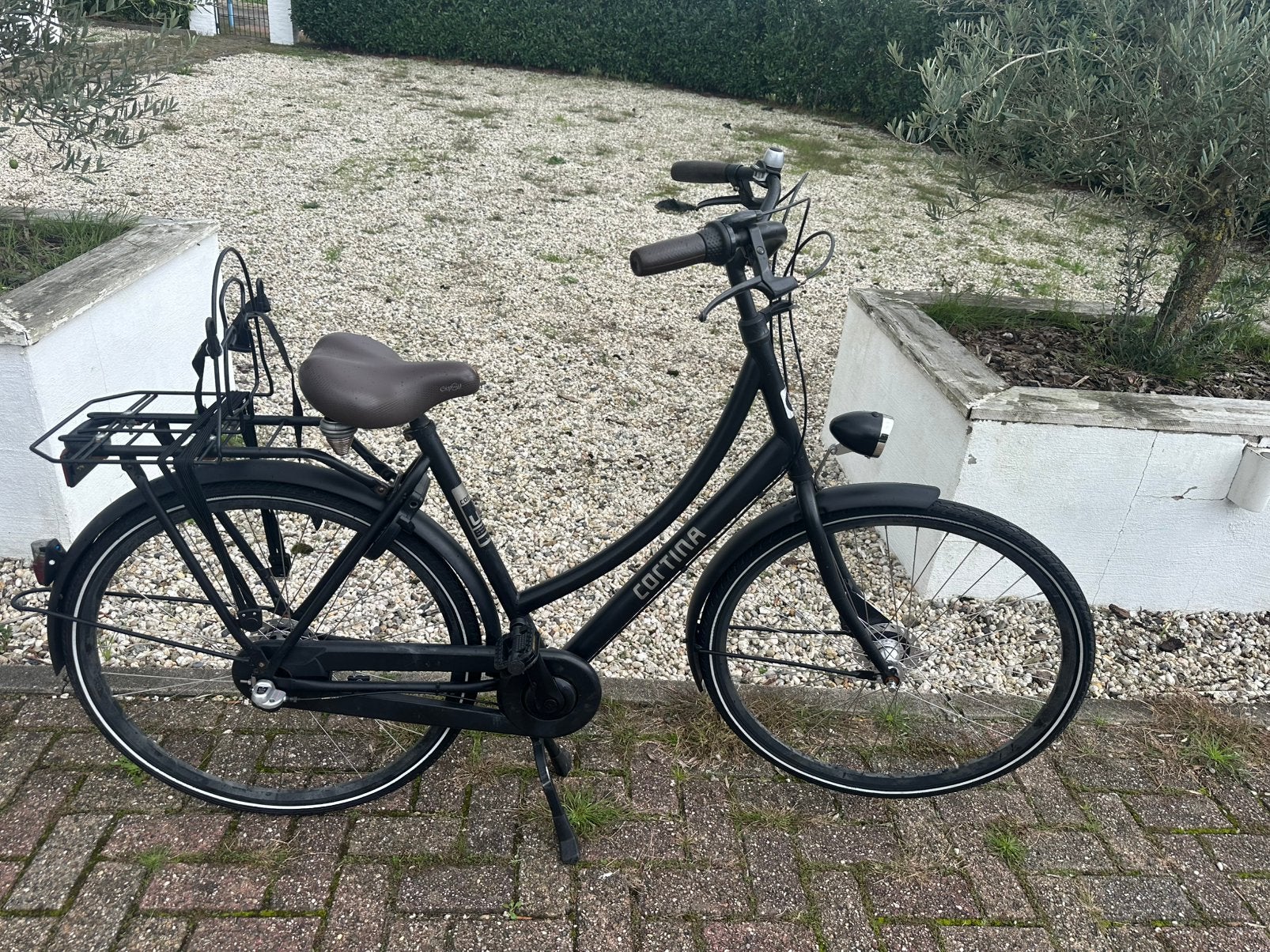 Cortina U1 28inch H50 damesfiets net model, Versnellingen, 56 cm of meer, Zo goed als nieuw, Schijfrem