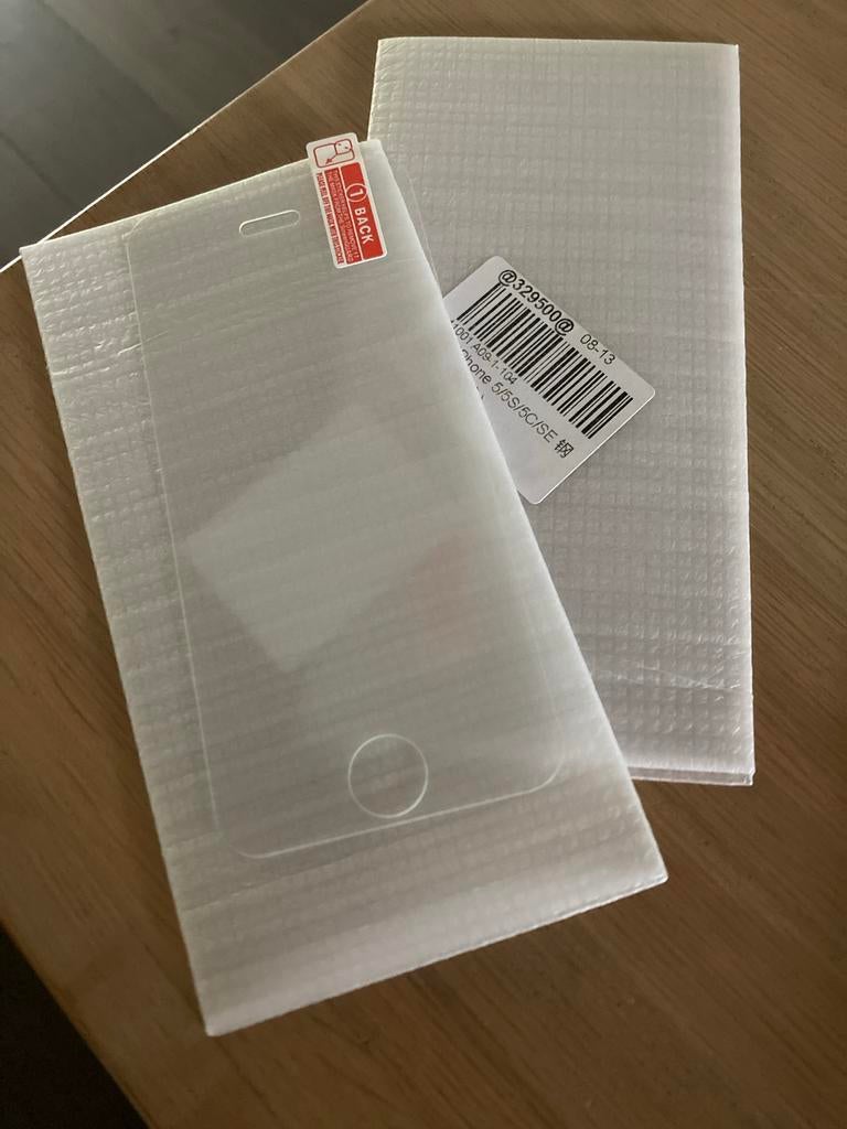 Screenprotector voor iPhone 5/5S/5C/SE (2016), Kunststof, Nieuw, Ophalen of Verzenden, Schokbestendig