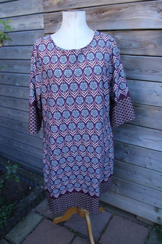 Jurk wijnrood/ blauw Paprika mt t2(46) Vaste prijs, Maat 46/48 (XL) of groter, Ophalen of Verzenden, Zo goed als nieuw, Knielengte