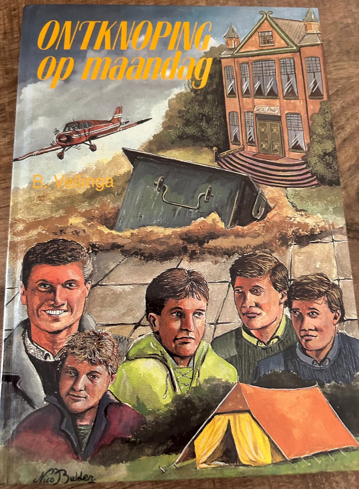 ONTKNOPING OP MAANDAG - Spannend jeugdboek B. Vellinga, Ophalen of Verzenden, Gelezen