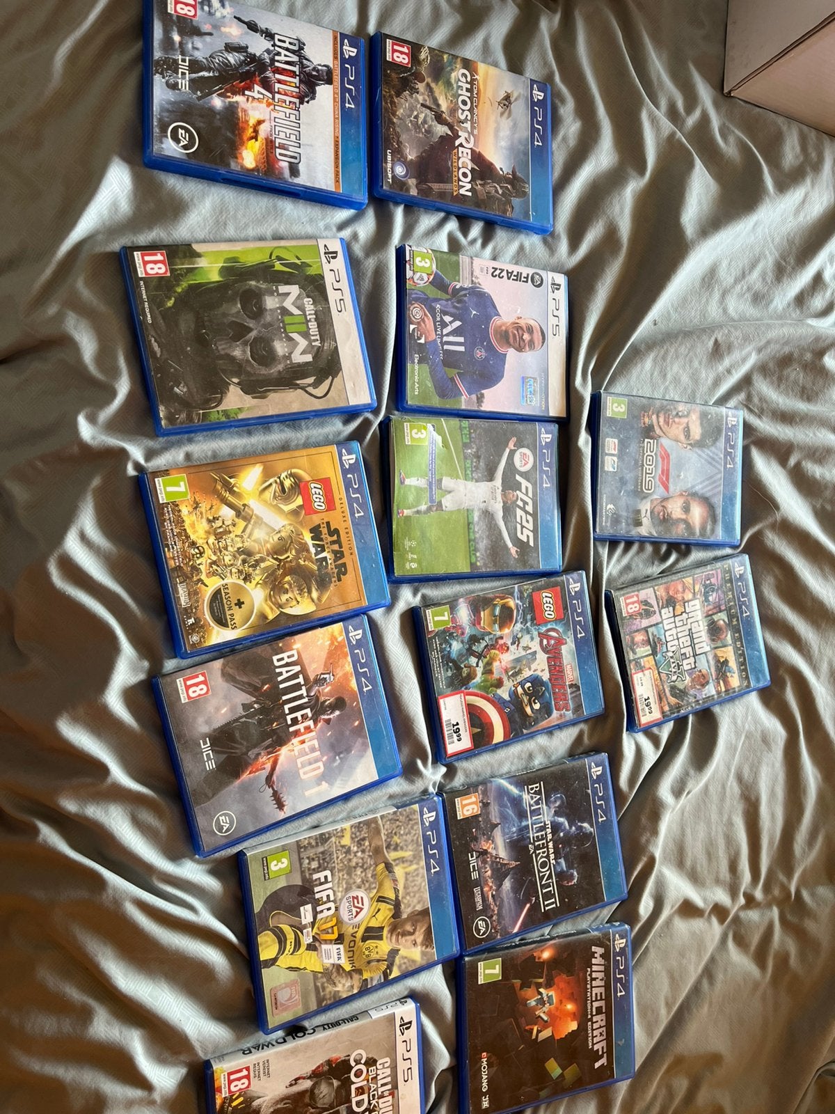 Ps4 games bundel, Spelcomputers en Games, Games | Sony PlayStation 5, Ophalen, Online, Overige genres, Zo goed als nieuw