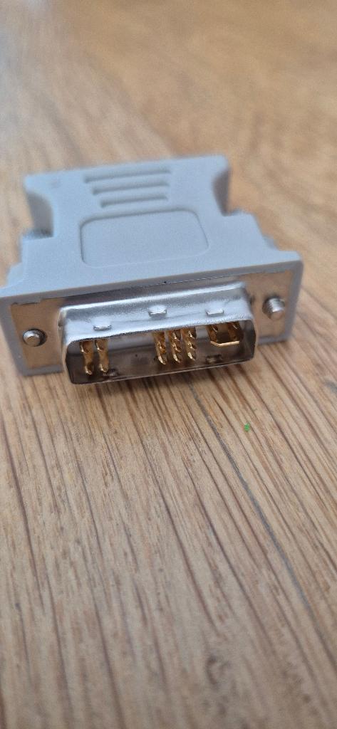 DVI naar VGA adapter / verloopstekker, Computers en Software, Pc- en Netwerkkabels, Ophalen, Gebruikt