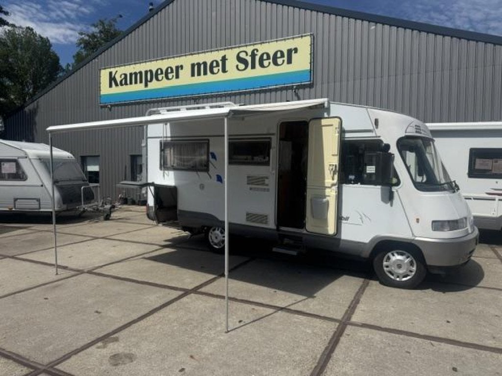Hymer B 574 FRANSBED & HEFBED plus Maxxfan, Ringverwarming, 6 tot 7 meter, Bedrijf, Koelkast