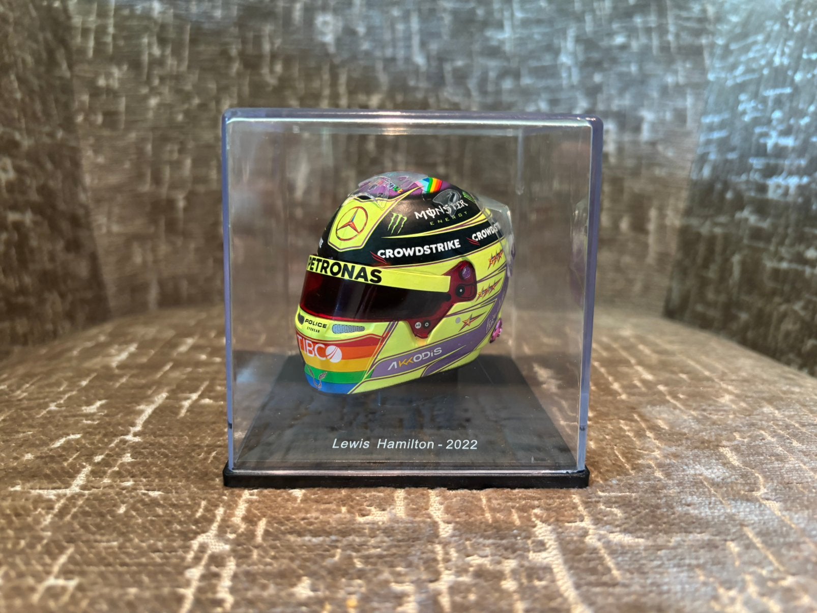 Lewis hamilton helm seizoen 2022, Verzamelen, Automerken, Motoren en Formule 1, Ophalen of Verzenden, Zo goed als nieuw