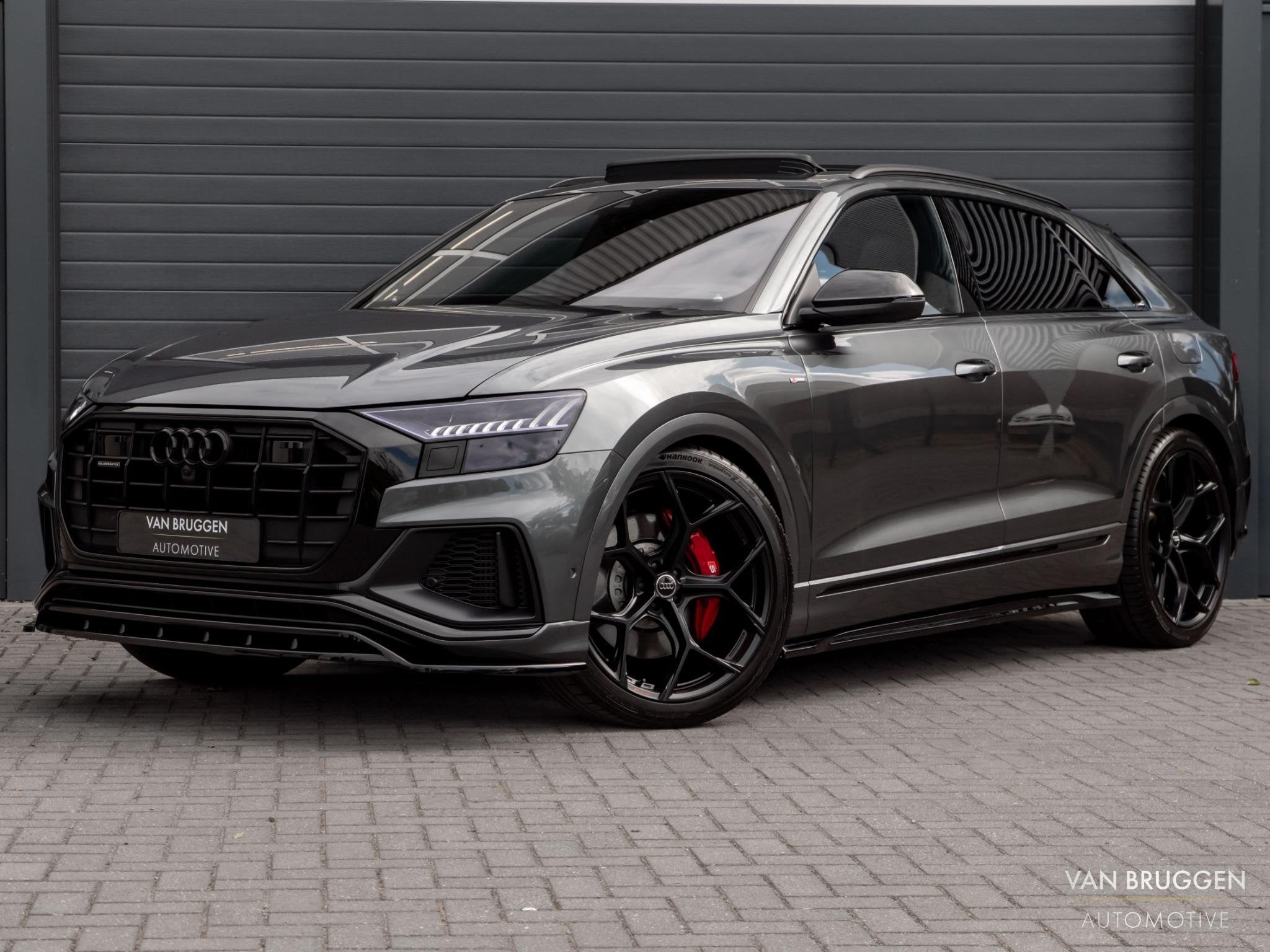 Audi Q8 60 TFSI e quattro S-Line Pano RS-Stoelen B&O+ Alcant, Automaat, Gebruikt, 2995 cc, 462 pk