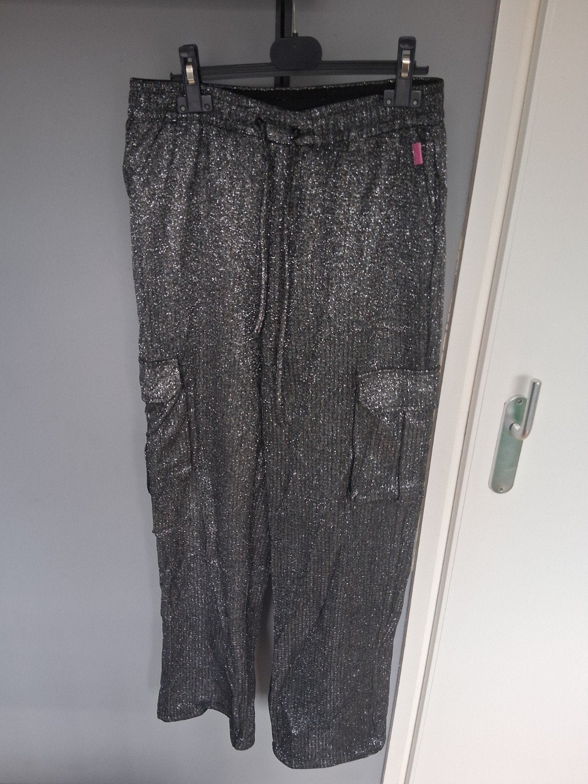 Harper & Yve Broek Maat M - Glitter Cargo Broek, Maat 38/40 (M), Ophalen of Verzenden, Zo goed als nieuw, Harper & Yve