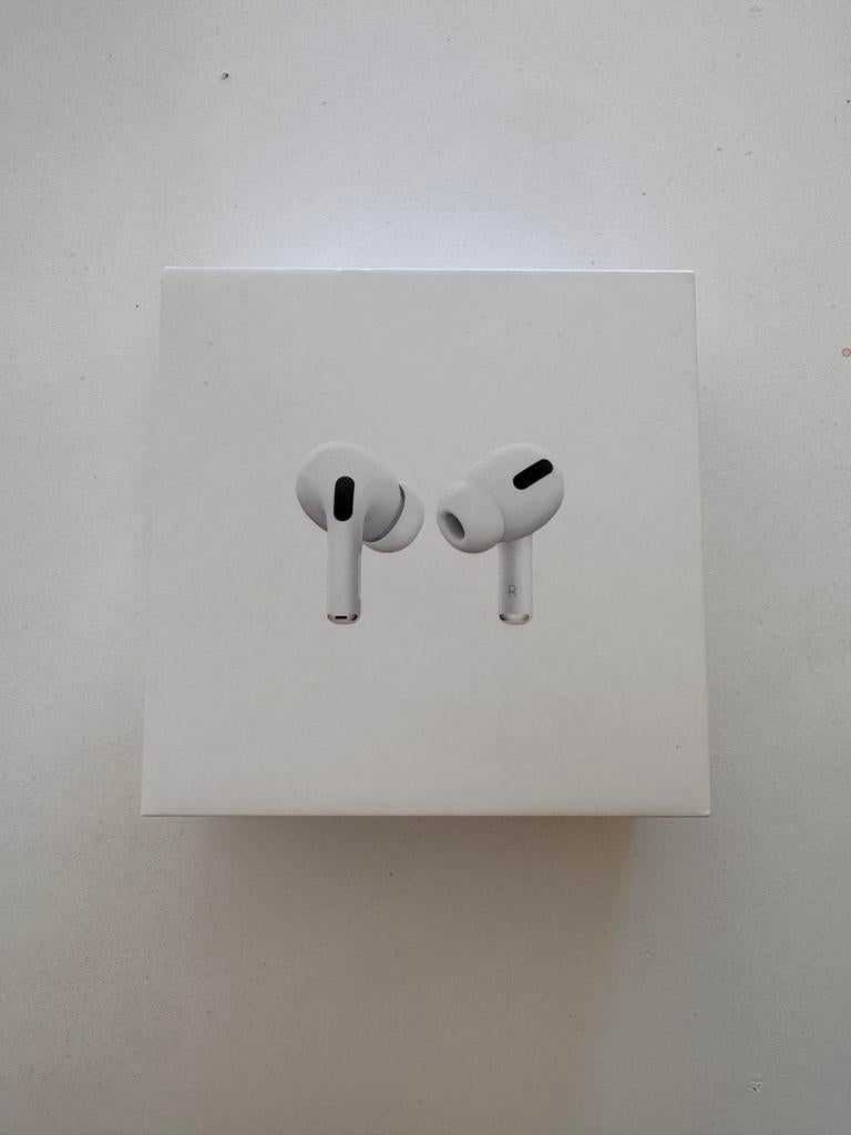 Apple AirPods Pro (2e gen) MagSafe Oplaadcase, Audio, Tv en Foto, Koptelefoons, Ophalen of Verzenden, Zo goed als nieuw, Overige merken