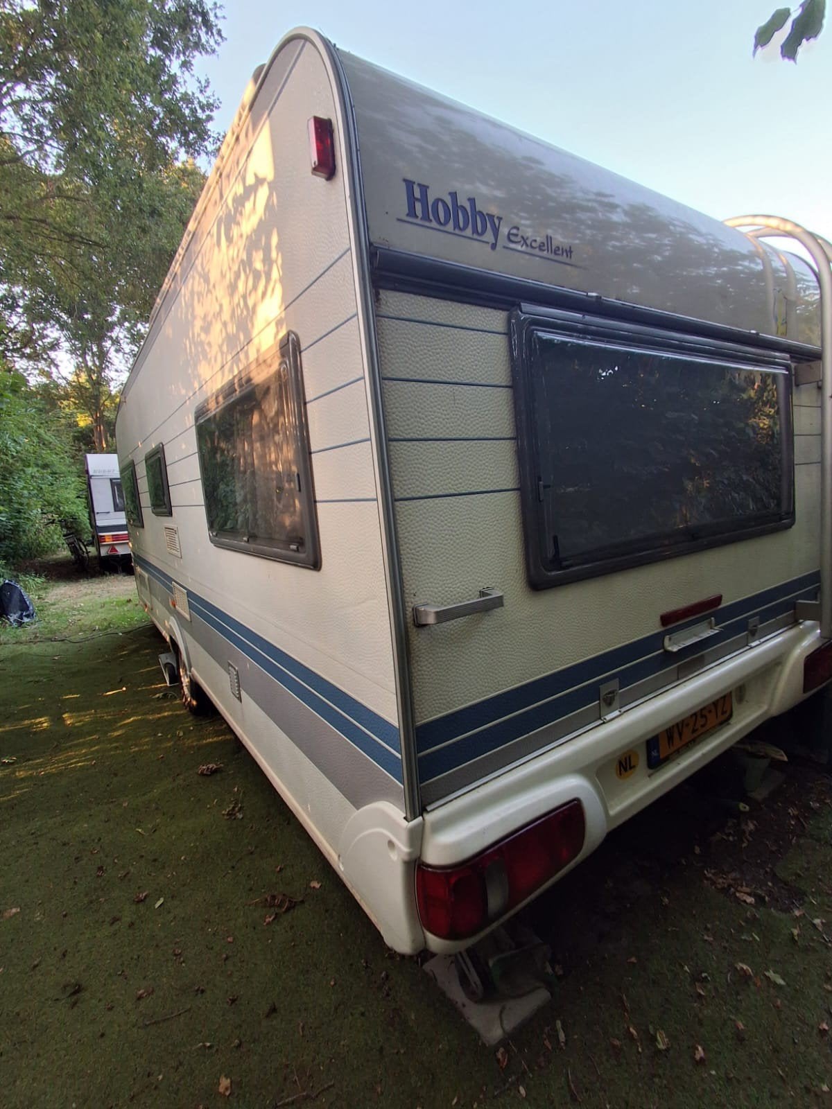 Hobby 540 UFe Excellent met inboedel, Rondzit, Hobby, Frans bed, Particulier