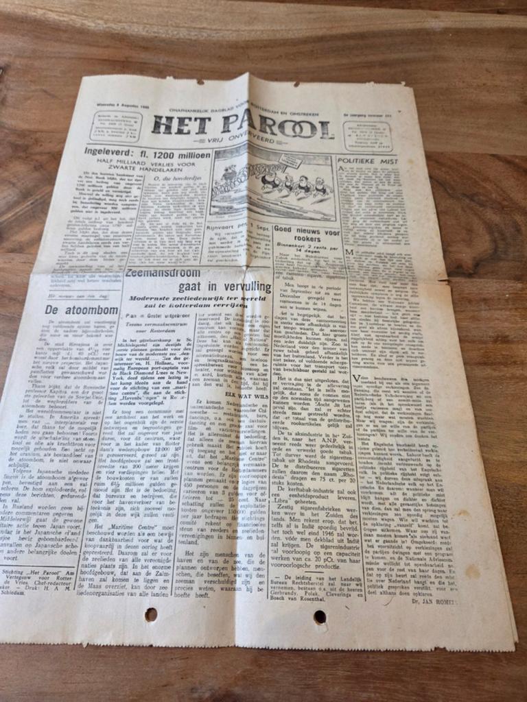 Wo2 krantje het parool 1945, Ophalen of Verzenden, Overige soorten, Nederland, Boek of Tijdschrift