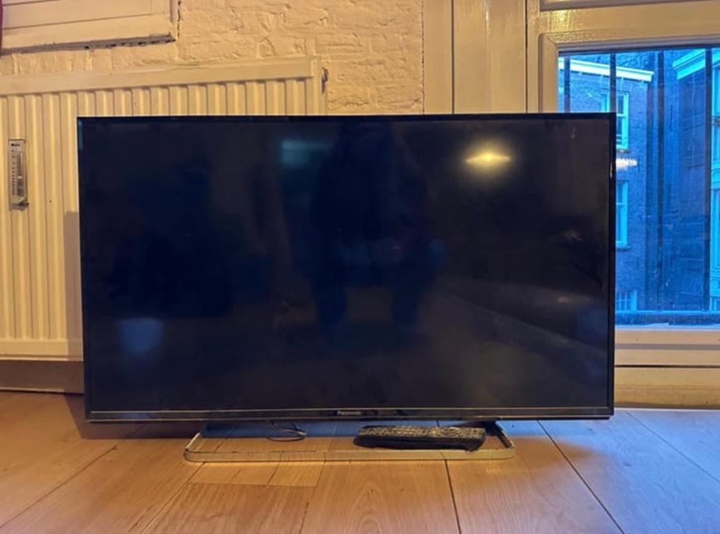 Panasonic 42 inch Smart TV - Uitstekende staat, Ophalen, Gebruikt, Panasonic, 100 Hz