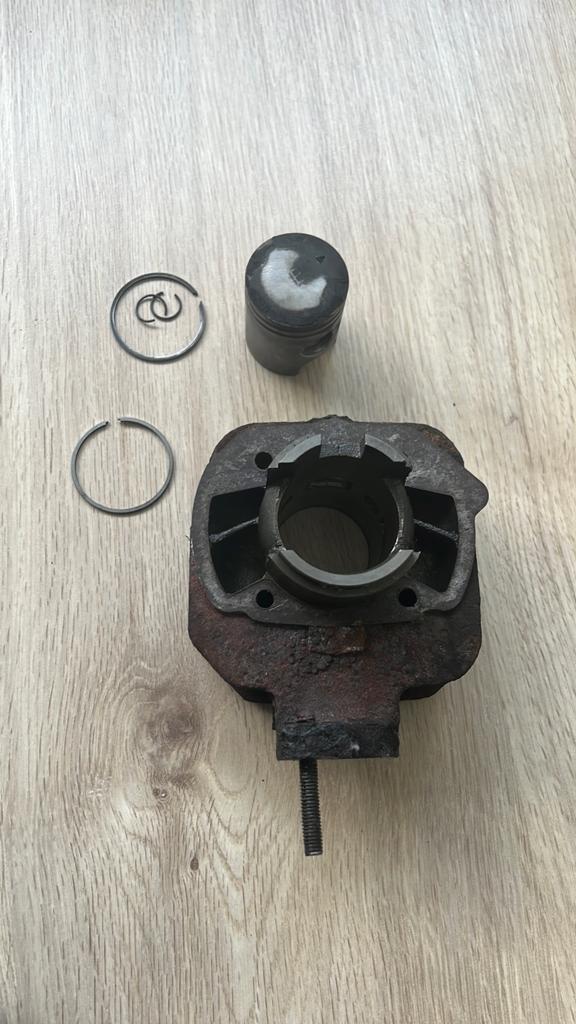 Cilinder 50cc speedfight 3 2 takt, Ophalen of Verzenden, Gebruikt, Cilinder