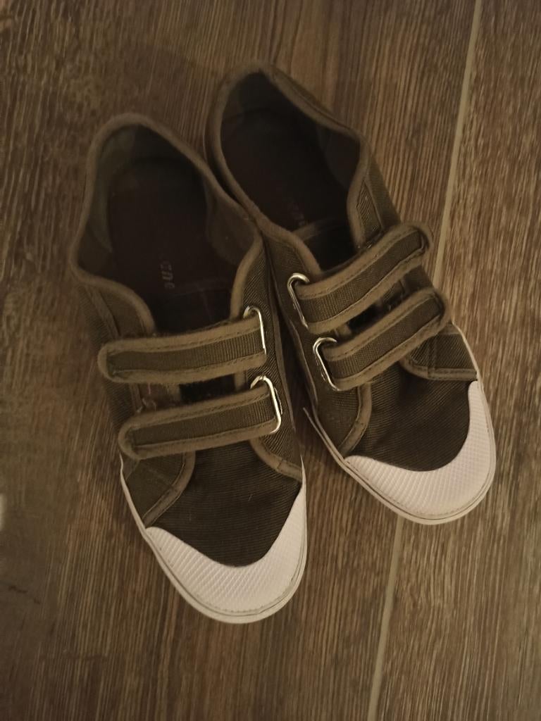 Gymschoenen maat 37, Kinderen en Baby's, Kinderkleding | Schoenen en Sokken, Ophalen of Verzenden, Zo goed als nieuw, Jongen of Meisje