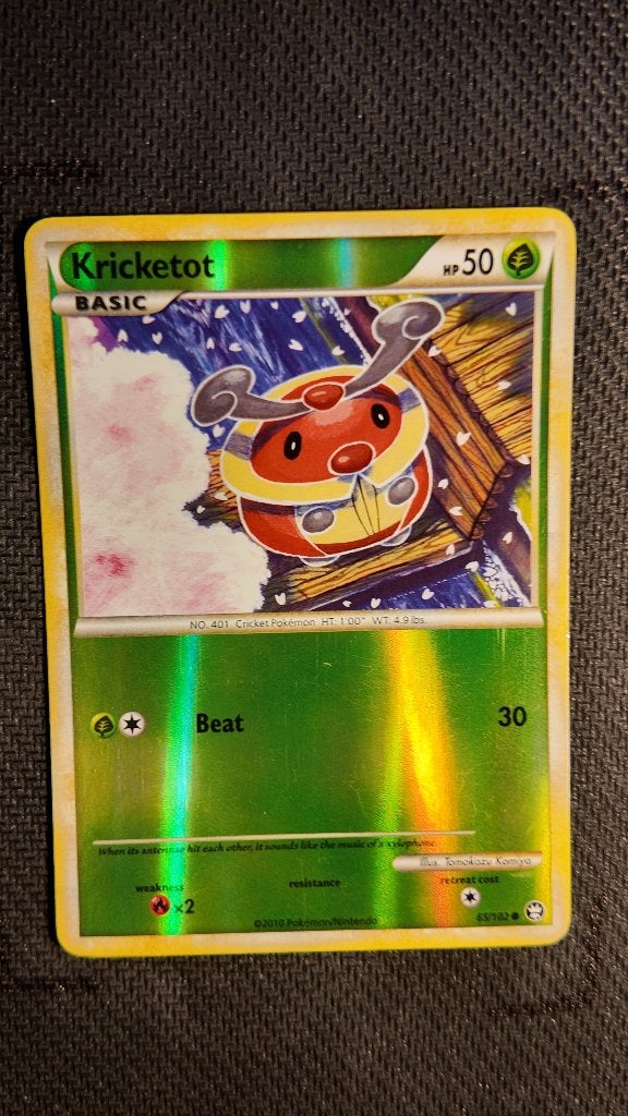 Kricketot 65 HS—Triumphant | Pokemon kaart, Ophalen, Losse kaart, Foil