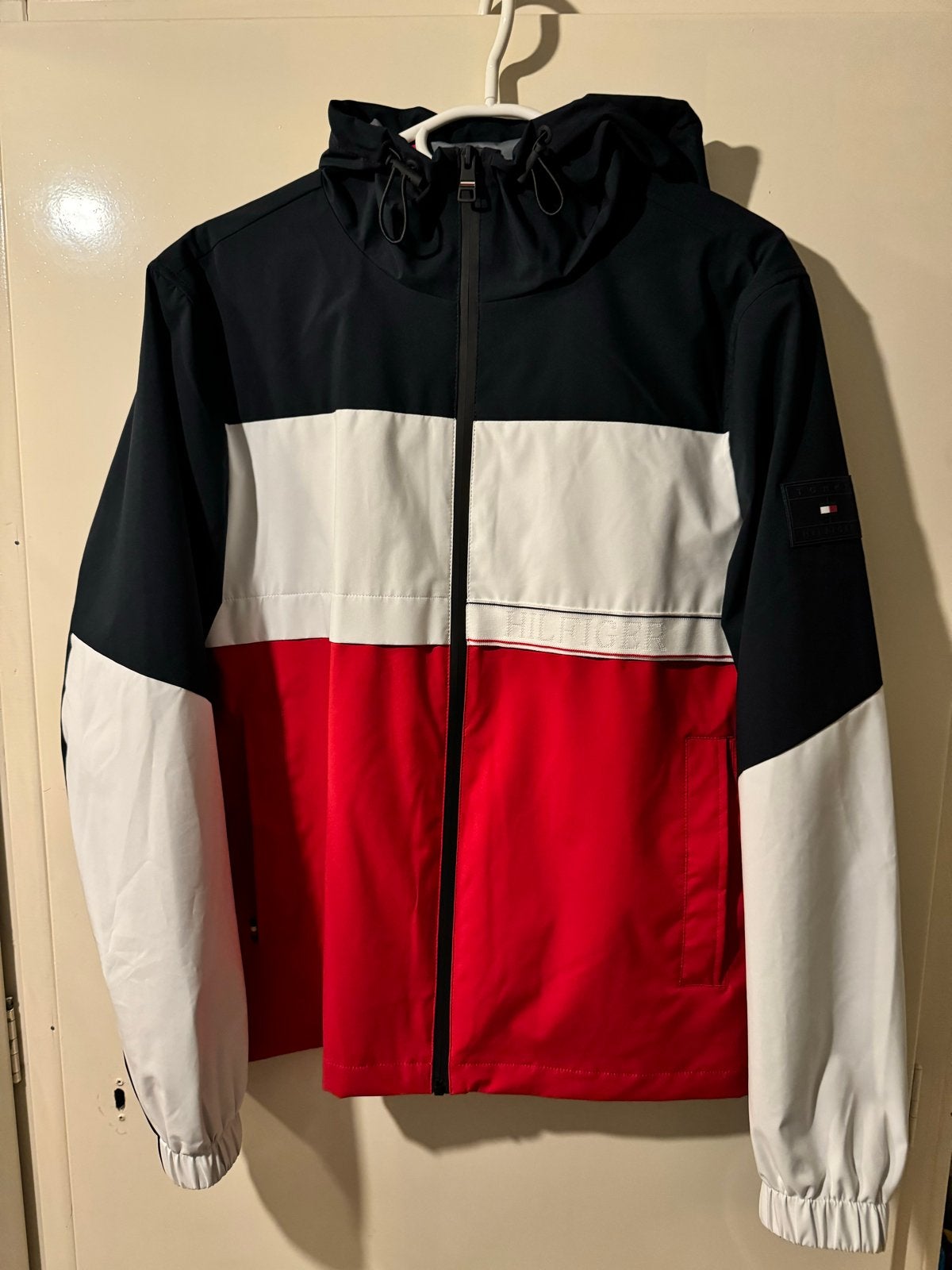 Tommy Hilfiger Tech Global Bomberjack Maat M Nieuw, Kleding | Heren, Jassen | Zomer, Ophalen of Verzenden, Nieuw, Maat 48/50 (M)