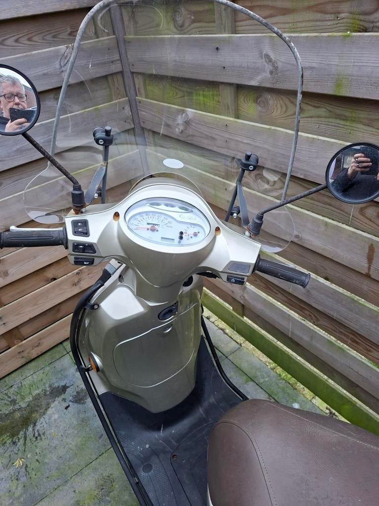 Sym fiddle 3, Ophalen, Gebruikt, Maximaal 45 km/u, Benzine
