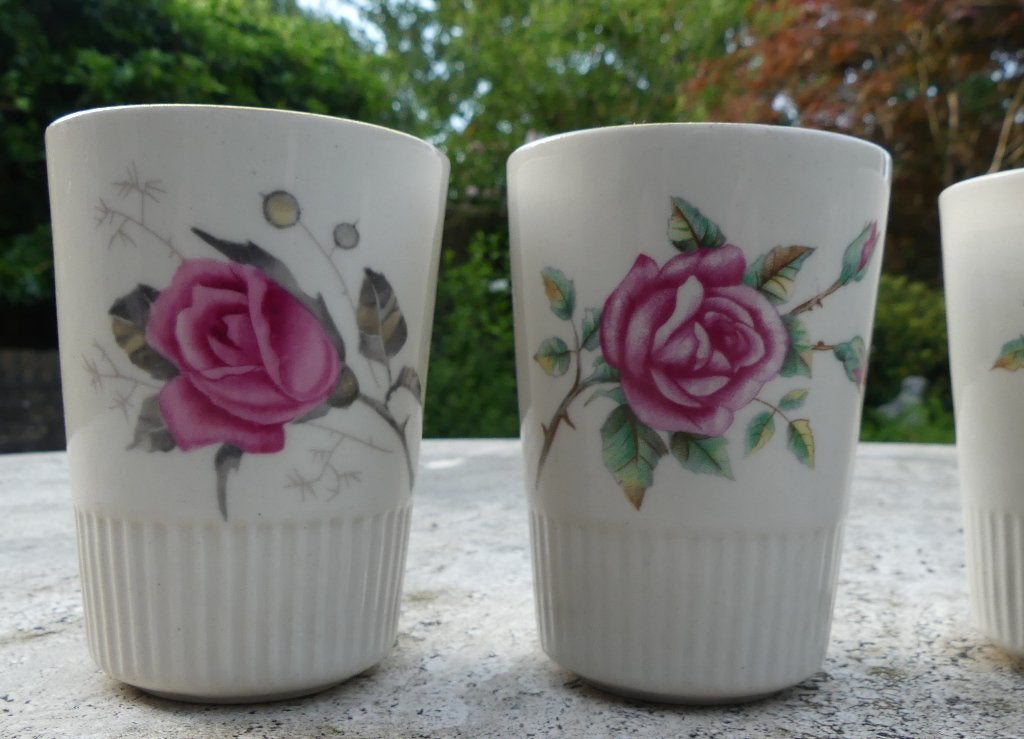Set van 6 Super Mooie Rozen Bekers met Roos en Roosjes, Overige merken, Klassiek, Nieuw, Aardewerk