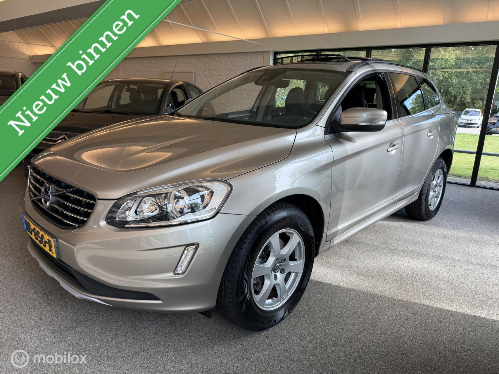 Volvo XC60 2.0 D3 FWD Momentum, Voorwielaandrijving, Euro 6, 4 cilinders, Bedrijf