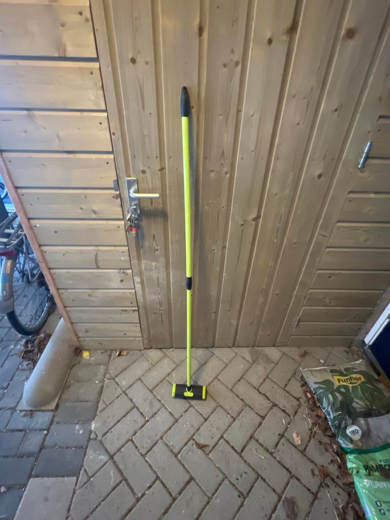 Noviplast Onkruidborstel met diverse opzetstukken, Ophalen of Verzenden, Zo goed als nieuw, Overige soorten