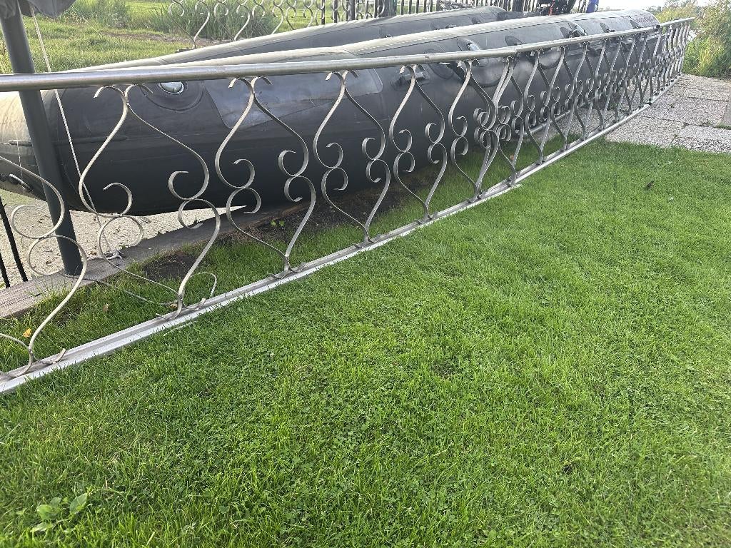 Sierhekwerk, 8,6 meter lang, RVS, 4 losse stukken, Ophalen of Verzenden, Nieuw, IJzer, Tuinhek