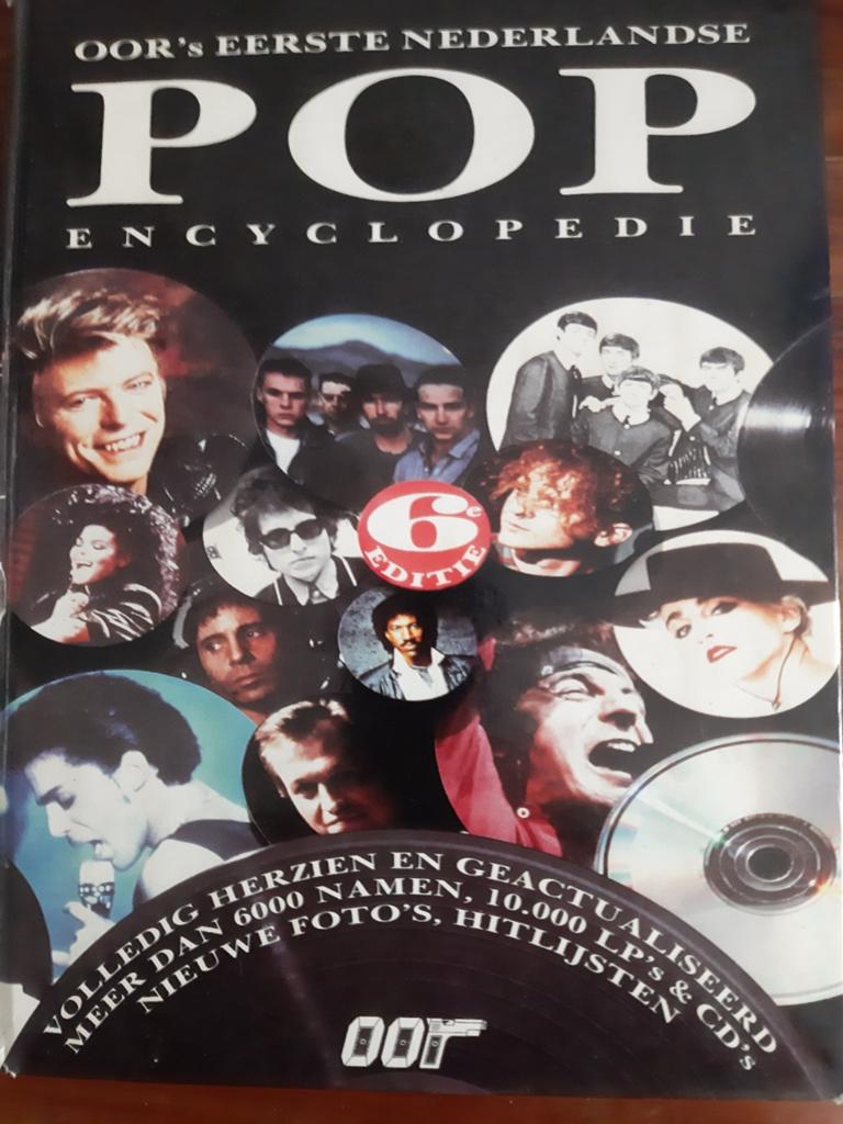 OOR's Eerste Nederlandse Pop Encyclopedie - 6e Editie, Ophalen of Verzenden, Gelezen, Genre of Stijl, OOR