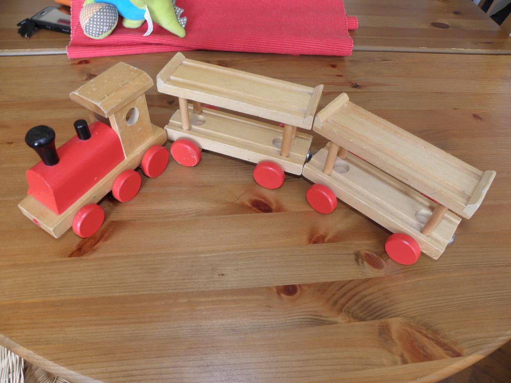 Houten vintage stoomtrein trein, Kinderen en Baby's, Speelgoed | Houten speelgoed, Ophalen of Verzenden, Gebruikt