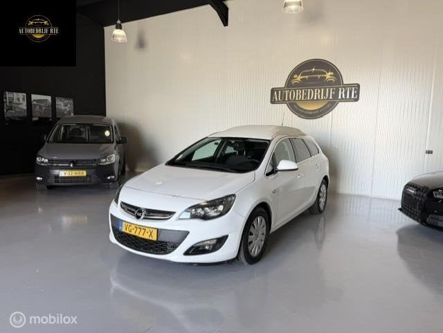 Opel Astra Sports Tourer 1.7 CDTi ecoFLEX Edition voljaarAPK, Euro 5, Stof, Gebruikt, Zwart